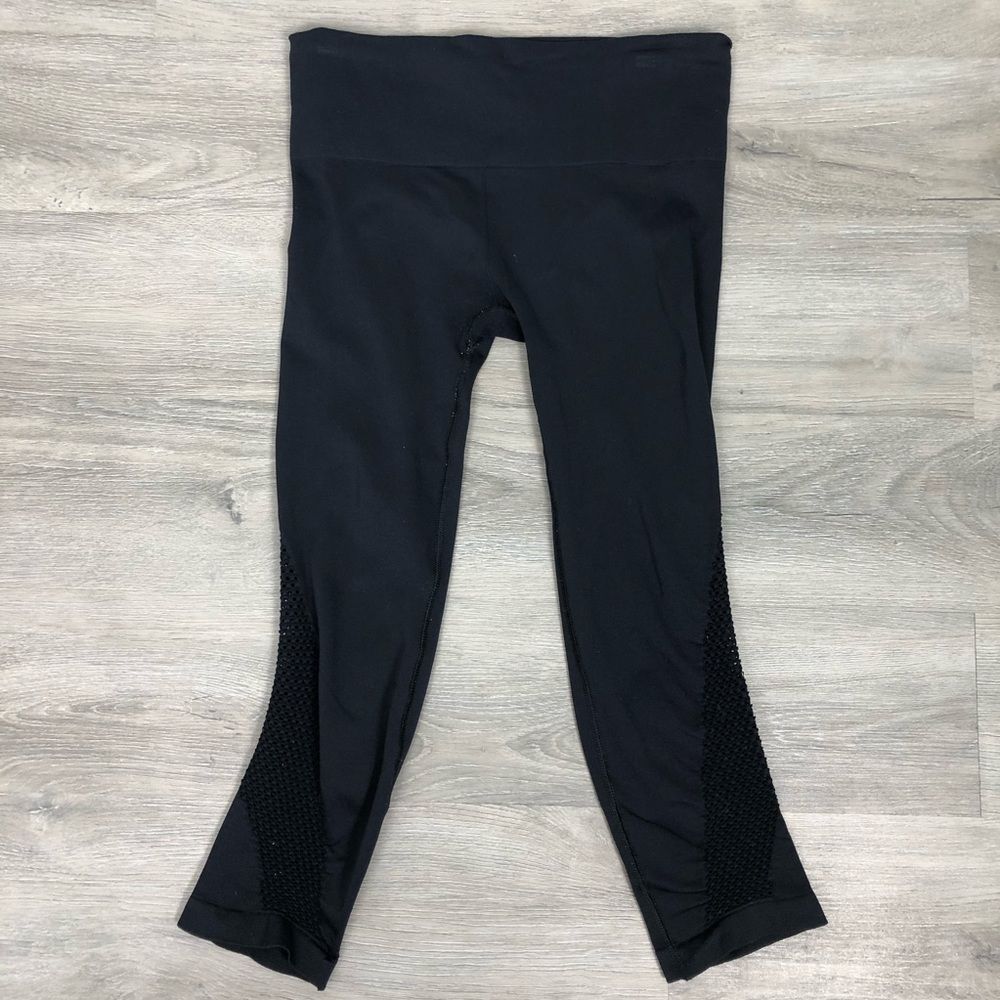 Athleta Women’s Cropped Capri Pants Side Panels S